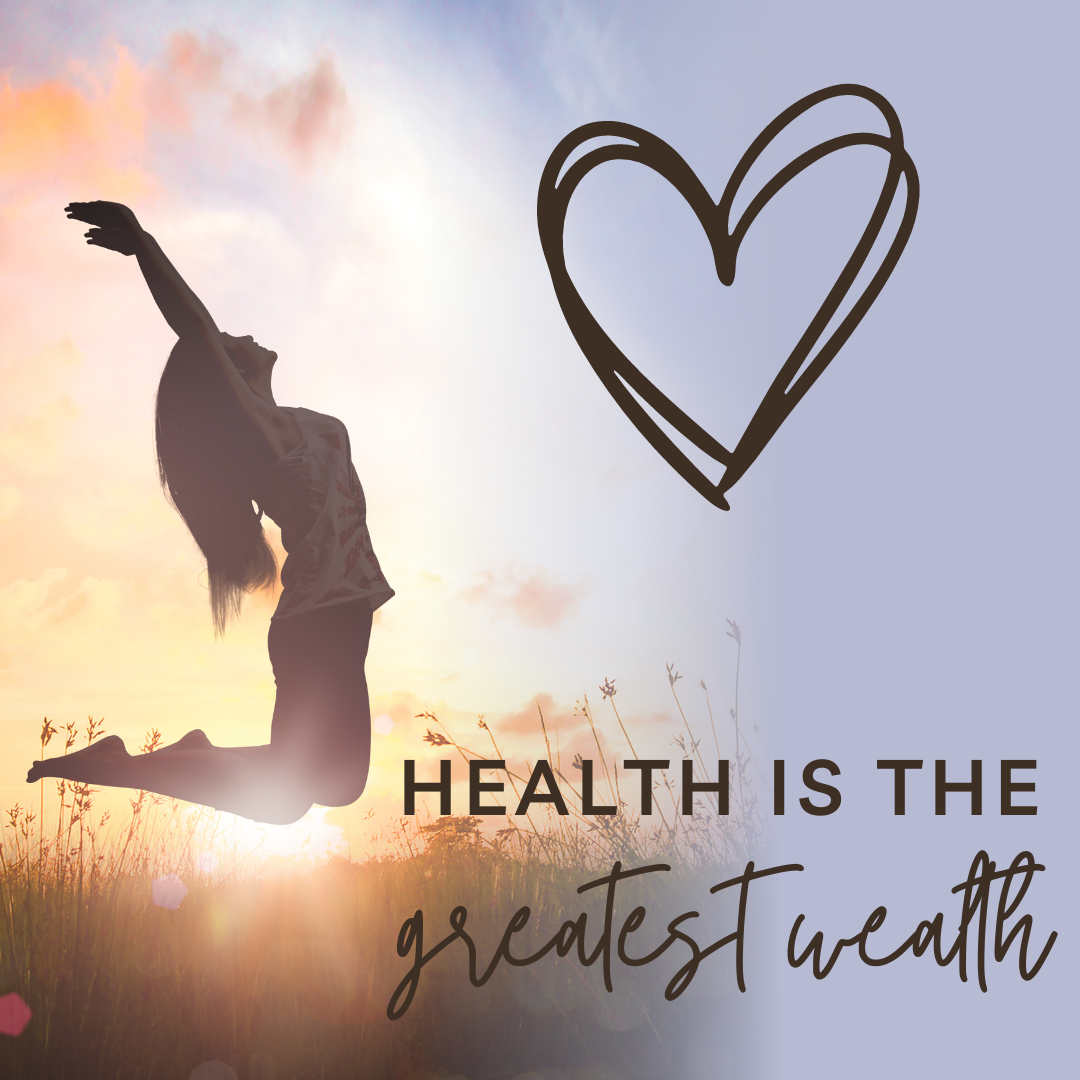 Eine Frau springt vor Freude in die Luft, begleitet von dem Zitat "Health is the greatest wealth."