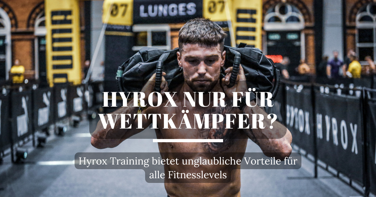 Mann bei den Sandbag Lungen, das Ausdauer, Kraft und Schnelligkeit kombiniert.